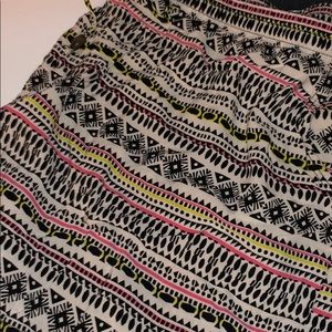 Old navy soft shorts with pockets! XXL! Like new